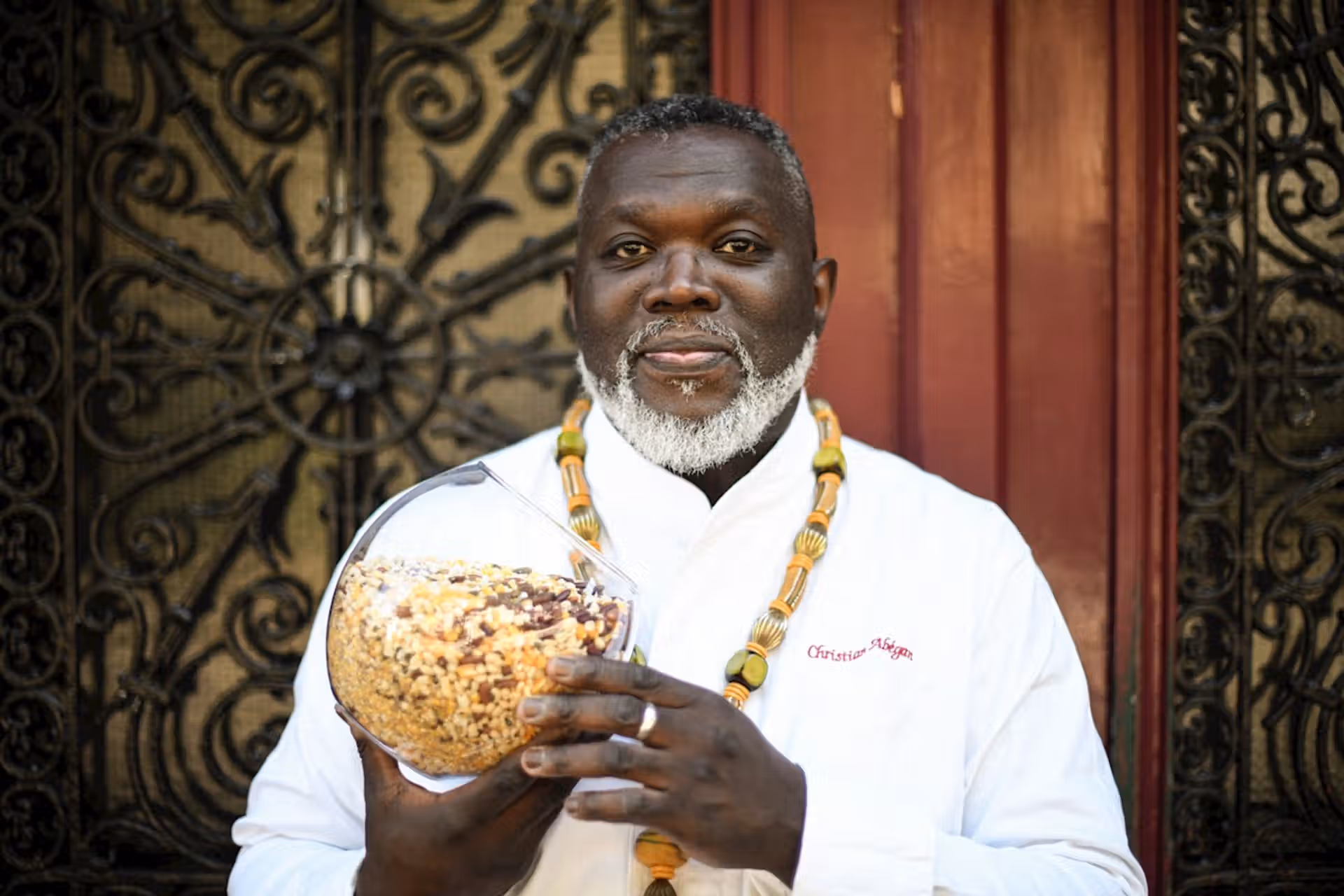 Lire la suite à propos de l’article Christian Abégane, le chef camerounais qui captive les papilles à travers le monde